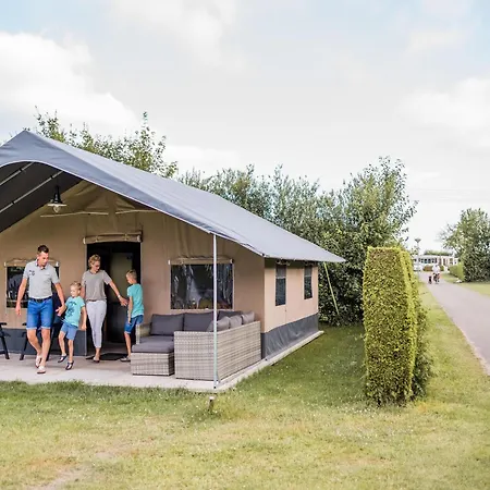 Luksusowy namiot Safari Tent In Near Forest, Cleaning Included *